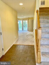 1047 Lily Way in Odenton, MD - Building Photo - Building Photo