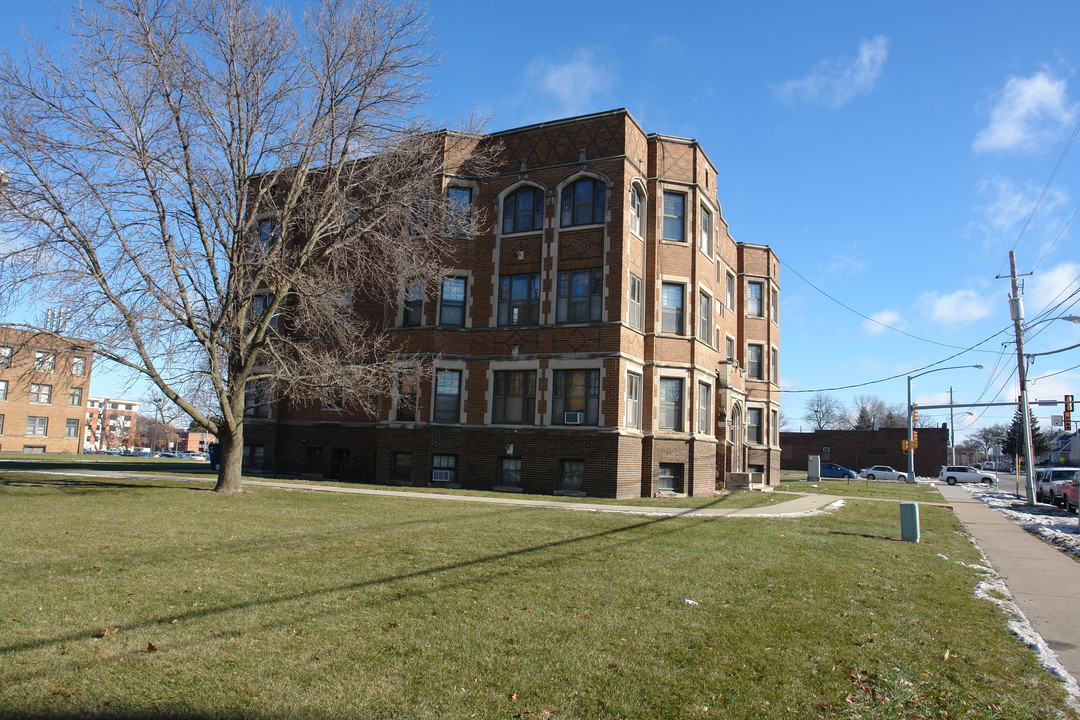 3103 University Ave in Des Moines, IA - Building Photo