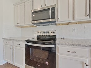2462 Napa Valley Dr in Villa Rica, GA - Building Photo - Building Photo