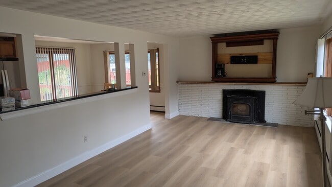 property at 25 Gilway St