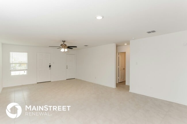 2909 Greenhorn Ave in Crandall, TX - Foto de edificio - Building Photo