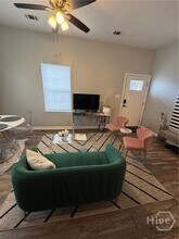323 W 31st St in Savannah, GA - Building Photo - Building Photo