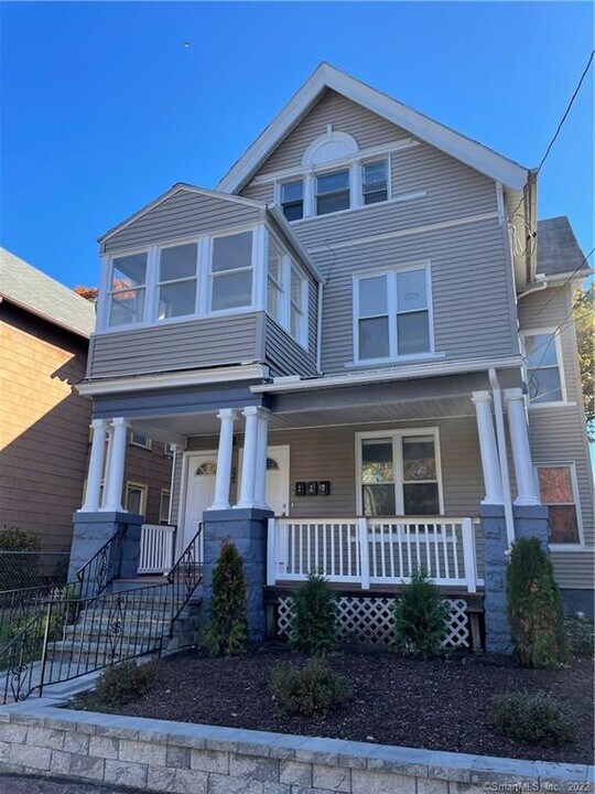 335 Sherman Ave-Unit -1 in New Haven, CT - Building Photo