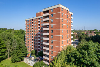 Silver Springs & Valley Apartments in Toronto, ON - Building Photo - Building Photo