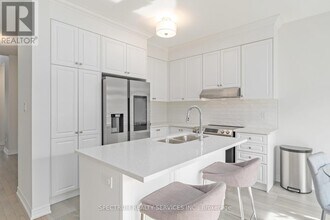 4-54 Clermiston Cres in Brampton, ON - Building Photo - Building Photo