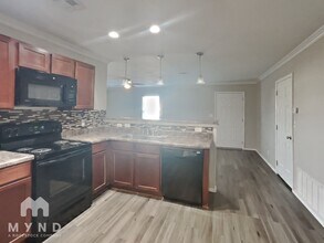 3527 E Gillette St in Broken Arrow, OK - Building Photo - Building Photo