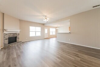 302 S Chestnut St in Forney, TX - Building Photo - Building Photo