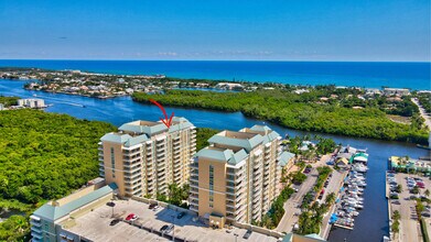 700 E Boynton Beach Blvd, Unit 403 in Boynton Beach, FL - Foto de edificio - Building Photo