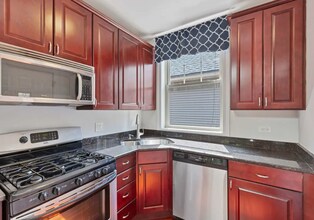 3846 N Lamon Ave, Unit 2 in Chicago, IL - Building Photo - Building Photo