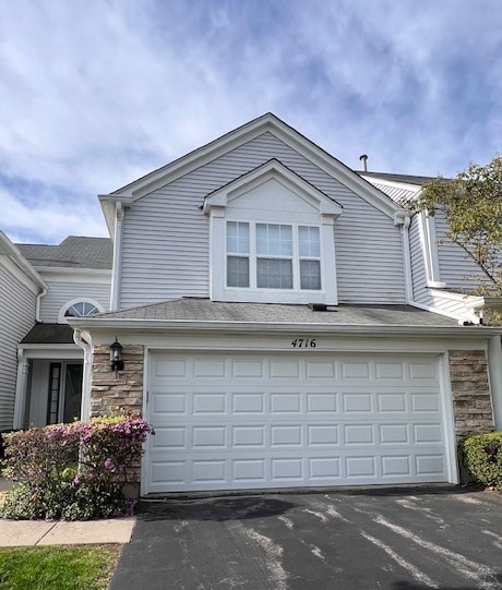 property at 4716 Amber Cir