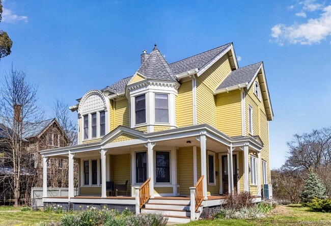 22 High St in Beacon, NY - Building Photo - Building Photo