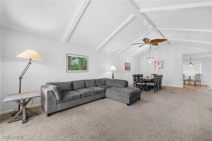 849 Palm View Dr in Naples, FL - Building Photo