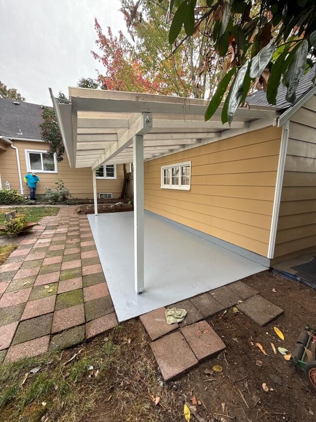 property at 2800 Daniels St