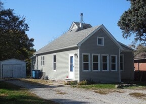 522 High School St in Collinsville, IL - Building Photo