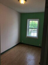 43-75-75 163rd St in Queens, NY - Building Photo - Building Photo