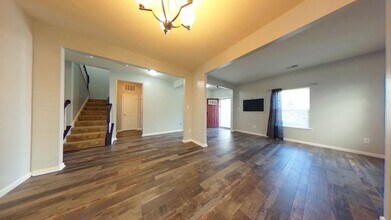 10791 White Dogwood Dr in Providence Forge, VA - Building Photo - Building Photo