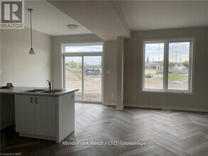 29 Noah Common in St Catharines, ON - Building Photo - Building Photo