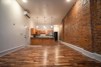 108 Putnam St-Unit -Apartment A in Marietta, OH - Building Photo - Building Photo