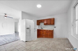 37-39-39 Elliott St in Hartford, CT - Building Photo - Building Photo