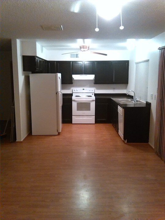 808 E Saguaro St in Casa Grande, AZ - Building Photo