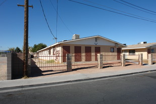 Lake Mead Apartments in Las Vegas, NV - Building Photo