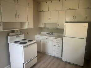 825 McKinnie Ave in Fort Wayne, IN - Building Photo - Building Photo