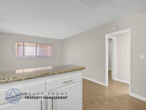 1020 Orange Ave, Unit 1020 Orange ave in Long Beach, CA - Foto de edificio - Building Photo