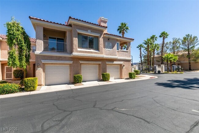 251 S Green Valley Pkwy, Unit 1722 in Henderson, NV - Building Photo - Building Photo