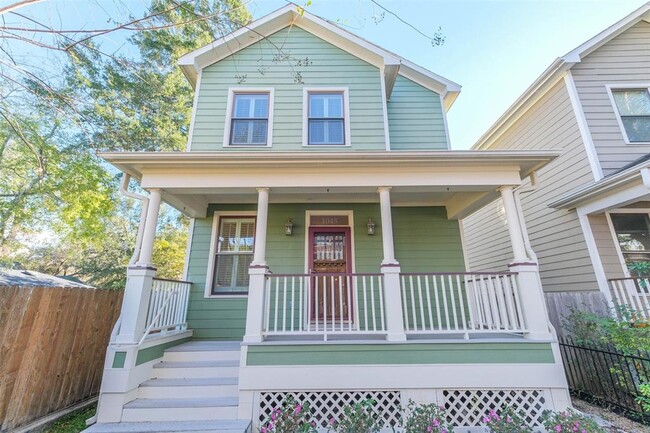 property at 1045 W 16th St