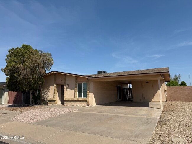 2650 W Isabella Ave in Mesa, AZ - Building Photo - Building Photo
