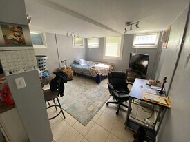 123 7th St, Unit 123 in Ames, IA - Building Photo