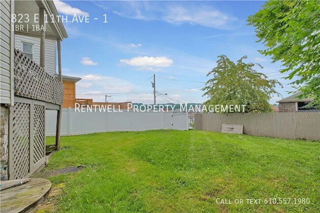823 E 11th Ave in Munhall, PA - Building Photo - Building Photo