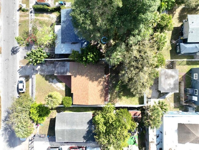 525 NW 15th Terrace in Fort Lauderdale, FL - Building Photo - Building Photo