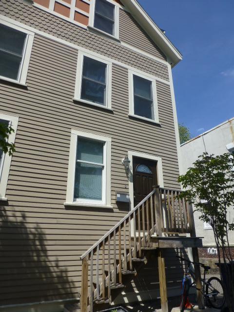 18 Wadsworth St in Boston, MA - Building Photo