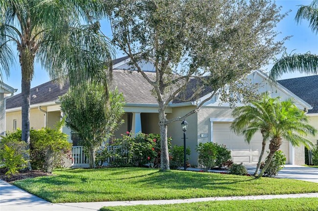 4715 Lake Breeze Terrace in Sarasota, FL - Building Photo - Building Photo