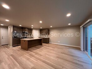 4705 NE 37th Ct in Vancouver, WA - Building Photo - Building Photo