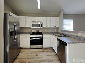 4844 Silverdene St in Raleigh, NC - Foto de edificio - Building Photo