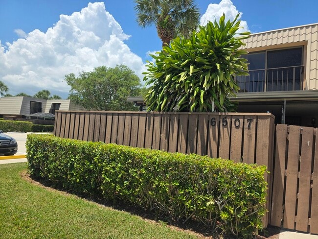 6507 65th Way in West Palm Beach, FL - Building Photo - Building Photo
