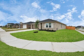 7810 Brumbly Ln in Rosharon, TX - Building Photo - Building Photo