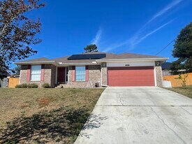 5196 Whitehurst Ln in Crestview, FL - Building Photo