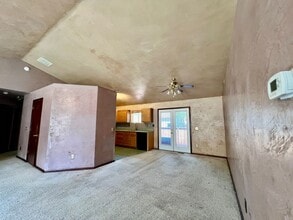 282 S Golden Dr in Silt, CO - Building Photo - Building Photo