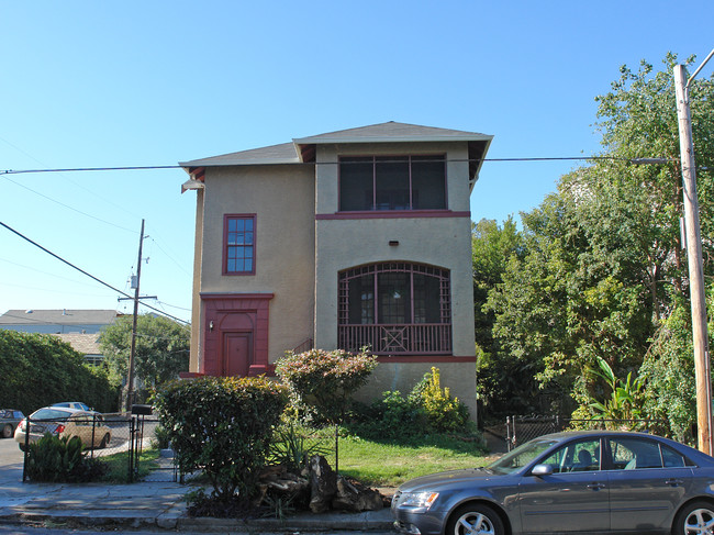 1300 St Andrew St in New Orleans, LA - Building Photo - Building Photo