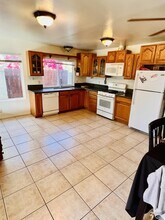 1464 Larwood Rd in San Diego, CA - Building Photo - Building Photo