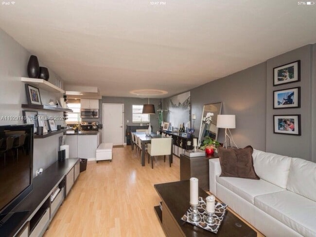 947 Lenox Ave. in Miami Beach, FL - Building Photo - Building Photo