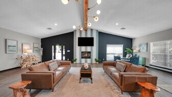 The District Apartments in Memphis, TN - Building Photo