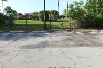 21121 SW 85th Ave in Cutler Bay, FL - Building Photo - Building Photo