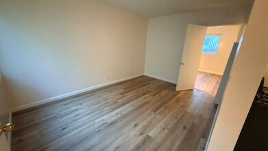 1451 Redondo Ave in Long Beach, CA - Building Photo - Building Photo