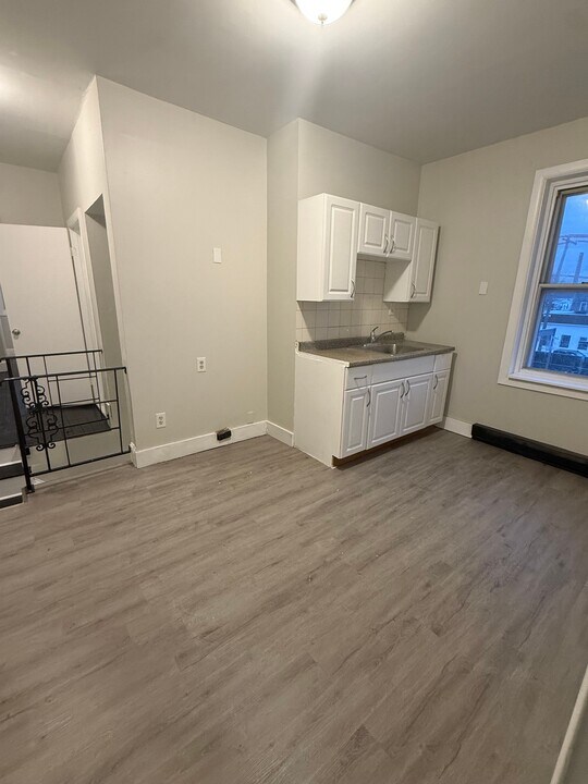 2363 Orthodox St, Unit 2FL in Philadelphia, PA - Building Photo