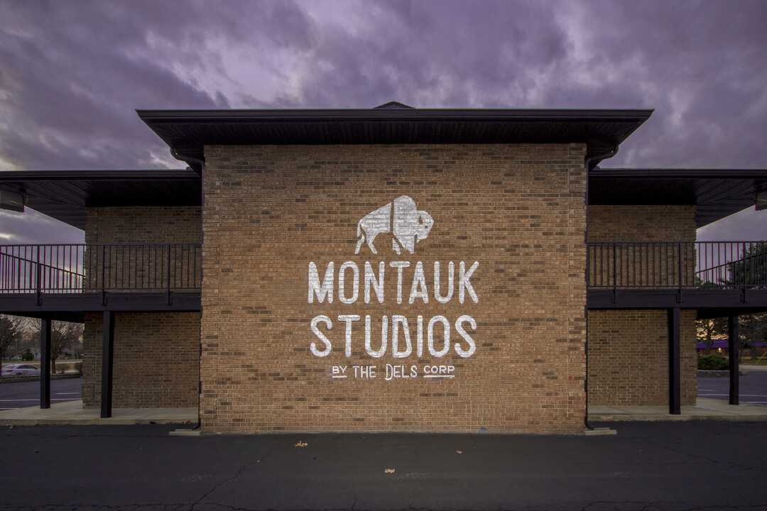 Montauk Studios in Licking, MO - Foto de edificio