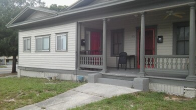 145 W Voorhis Ave, Unit 2 in DeLand, FL - Building Photo - Building Photo